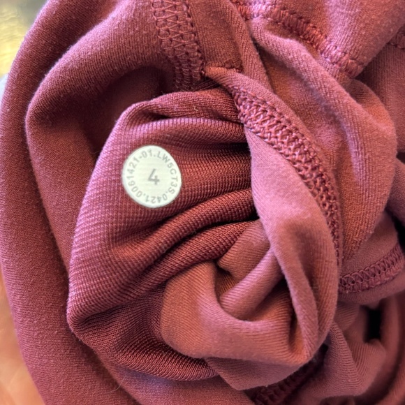 Lululemon Align Hi Rise Pant 25" Red Merlot / Size 4 - Picture 5 of 5